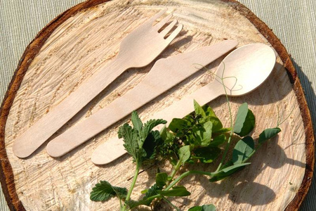 WIDELCE DREWNIANE JEDNORAZOWE 16CM a100szt