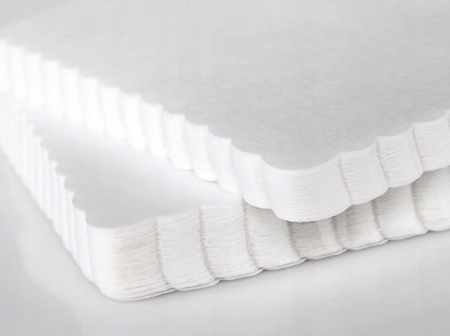 SERWETKI ZĄBKOWANE GASTRONOMICZNE BIAŁE 15x15 CM 200SZT