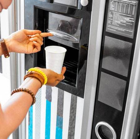 KUBEK PLASTIKOWY JEDNORAZOWY BIAŁY 200ML a100szt