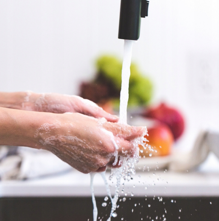 CLINEX MYDŁO W PŁYNIE 5L ANTYBAKTERYJNE MIGDAŁOWE