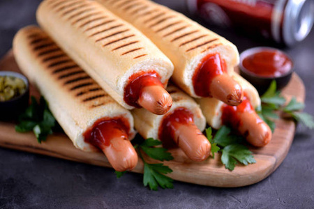 TOREBKA PAPIEROWA + PE HOT-DOG FRANCUSKI GAZETA 19x7,5cm a250szt