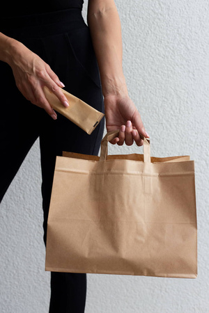 TORBA PAPIEROWA CATERING 320x220x250mm a250szt