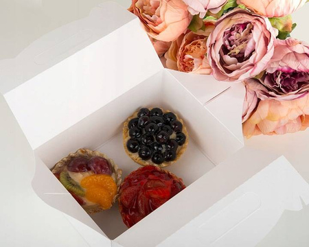 PUDEŁKO NA CIASTO 19x14x9CM wzór PS21 KWIATY NIEBIESKIE a10szt