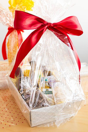 CELOFAN FOLIA DO PAKOWANIA 100x140cm ROLKA 50 ARKUSZY